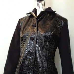 mlr_womenbluekrokoleather